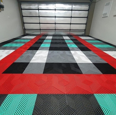 Garagetrac Floor Tiles 0.7In Black Vinyl Interlocking Garage Floor Tiles