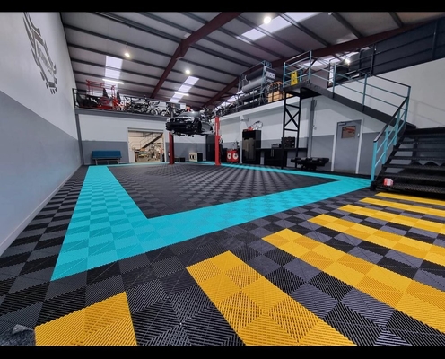 400x400mm Polypropylene Garage Floor Tiles Anti Slip Garage Snap Tiles
