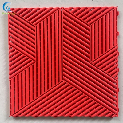 Three Dimensional Surface Garage Floor Tile UV Resistant 0.7 Inches Thickness For Long Lasting Flooring