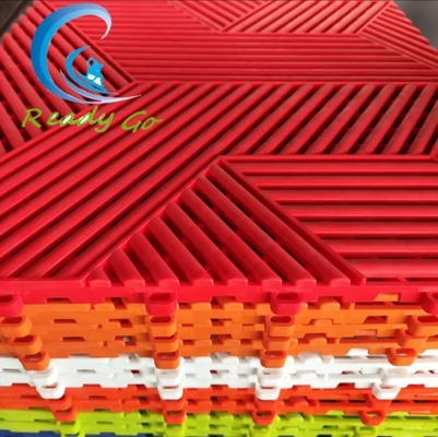 UV Resistant Heavy Duty Garage Floor Tile 2500 Lbs Weight Capacity For Industrial
